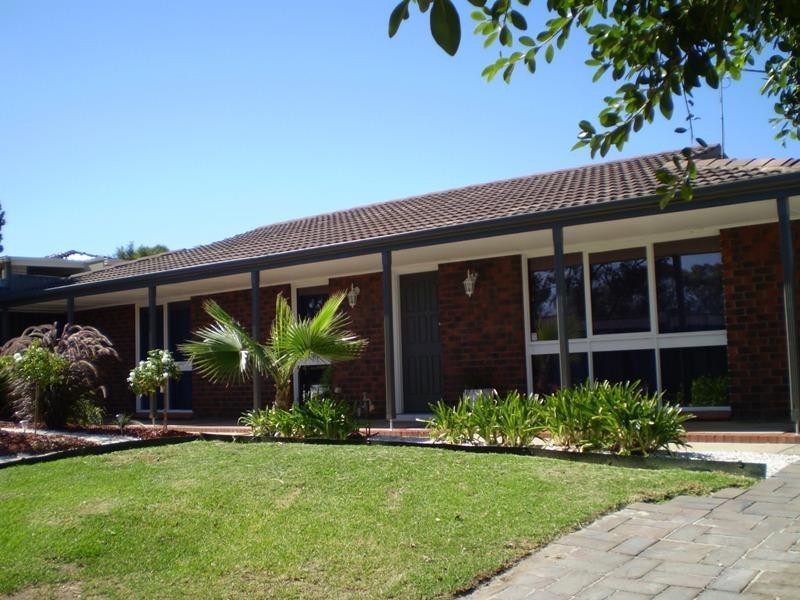 9 Cassia Street, Surrey Downs SA 5126