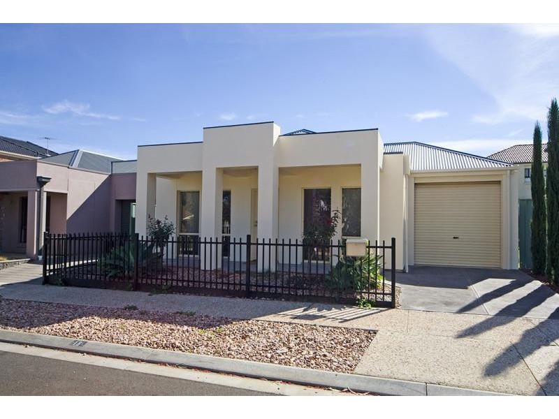 15 Creekview Drive, Mawson Lakes SA 5095