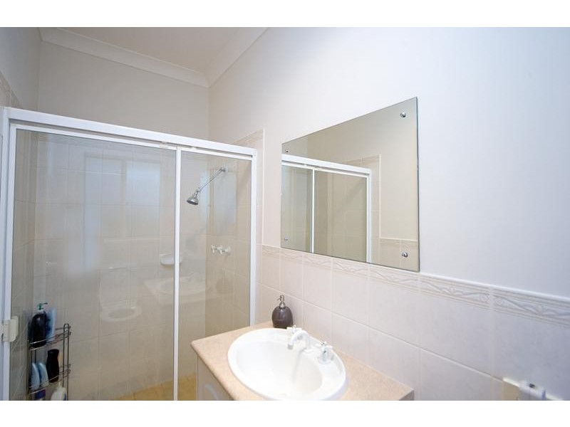 15 Creekview Drive, Mawson Lakes SA 5095