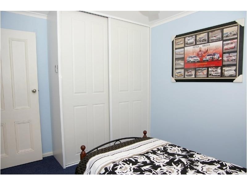 27 Chapman Crescent, Redwood Park SA 5097