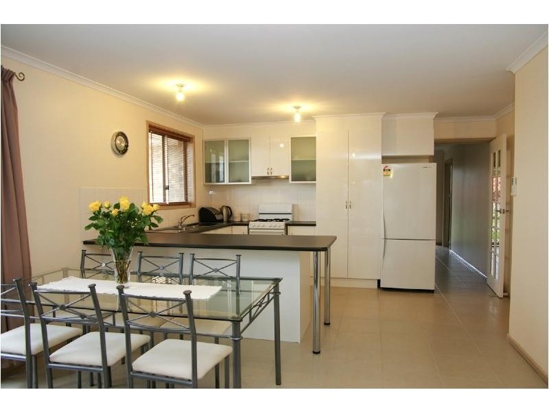 6 Brooklyn Chase, Greenwith SA 5125