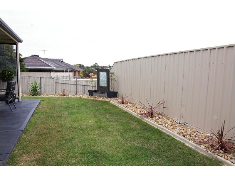 6 Brooklyn Chase, Greenwith SA 5125