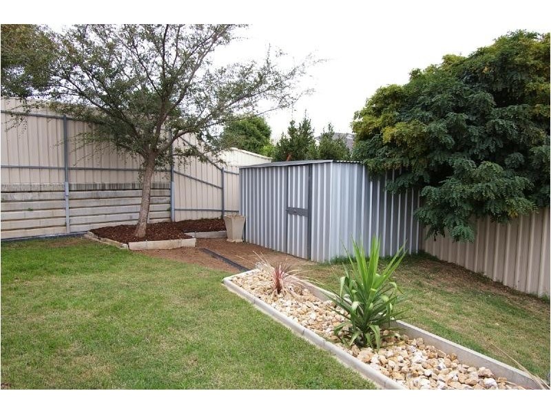 6 Brooklyn Chase, Greenwith SA 5125