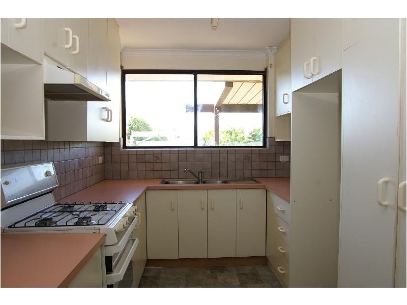 4 Papps Court, Redwood Park SA 5097