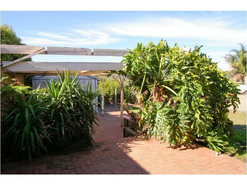4 Papps Court, Redwood Park SA 5097