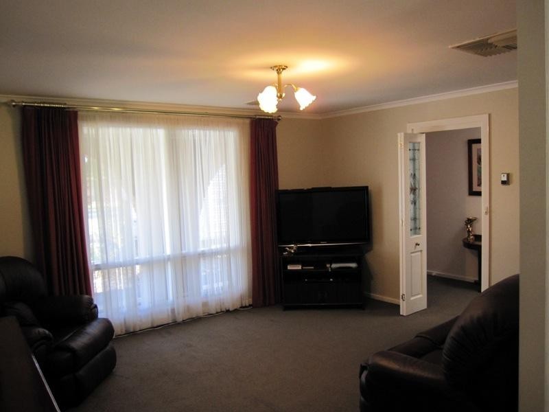 30 Australia Avenue, St Agnes SA 5097