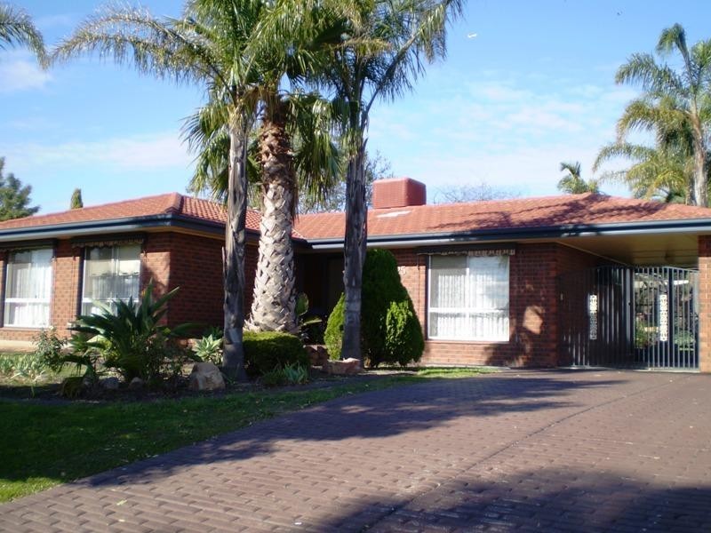 25 Kurrajong Street, Surrey Downs SA 5126