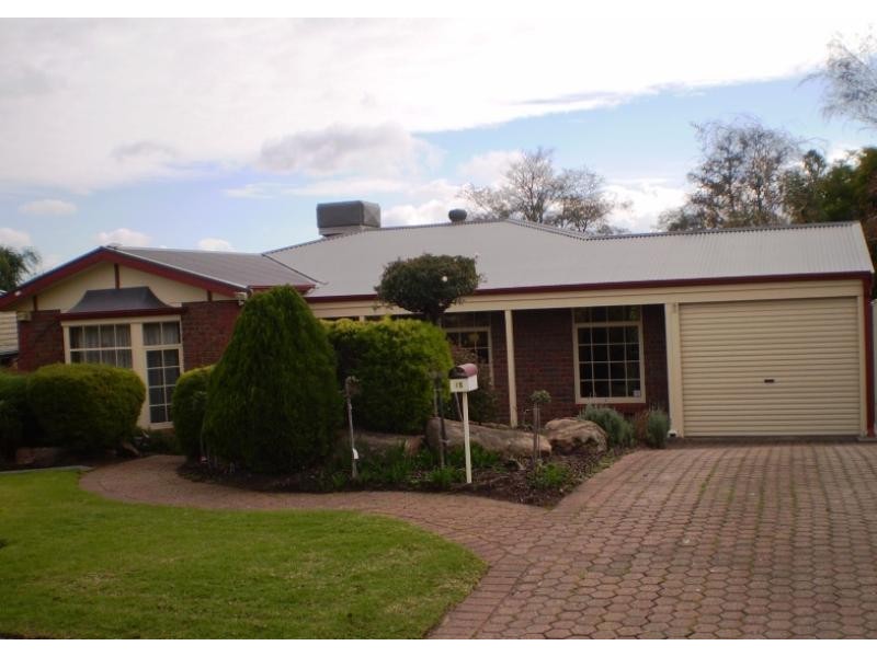 15 Royal Admiral Place, Surrey Downs SA 5126