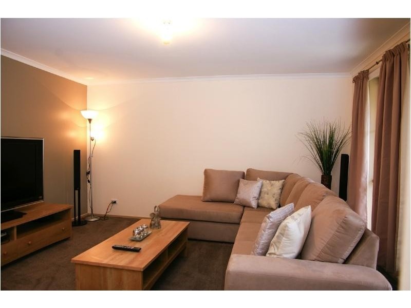 6 Brooklyn Chase, Greenwith SA 5125