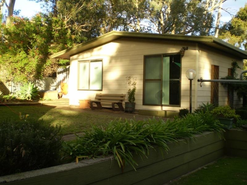 11 Oleander Drive, Banksia Park SA 5091