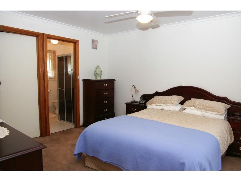 29 Castle Hill Place, Golden Grove SA 5125