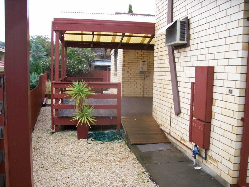 2/50 De Sassenay Crescent, Modbury Heights SA 5092