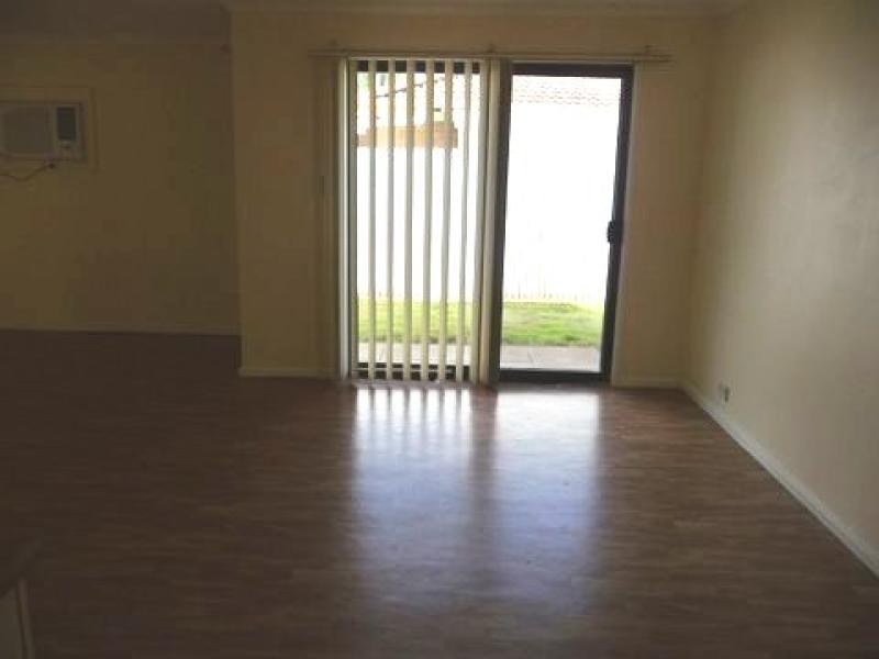 7 Rose Street, Smithfield SA 5114