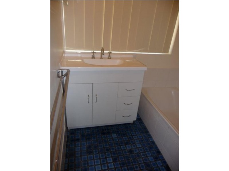 7 Rose Street, Smithfield SA 5114