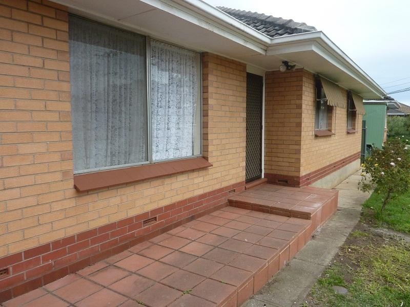 17 Dewer Avenue, Ridgehaven SA 5097