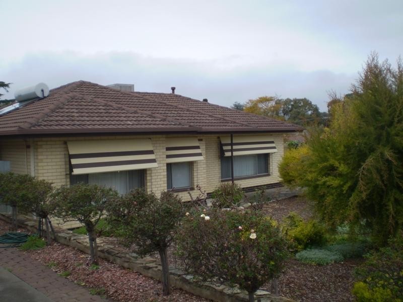 1 Tareena Street, Ridgehaven SA 5097