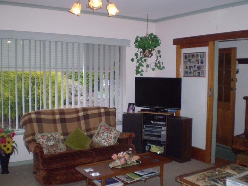 1 Tareena Street, Ridgehaven SA 5097