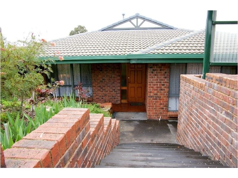 5 Pecos Court, Wynn Vale SA 5127