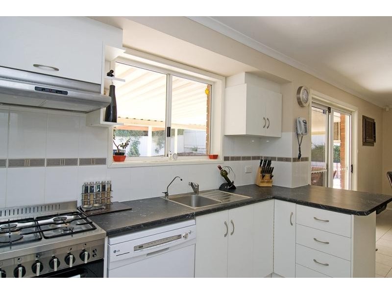 13 Parkhill Court, Wynn Vale SA 5127