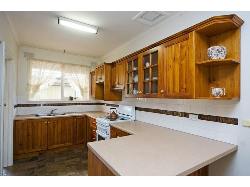 15 Eucalypt Parade, St Agnes SA 5097