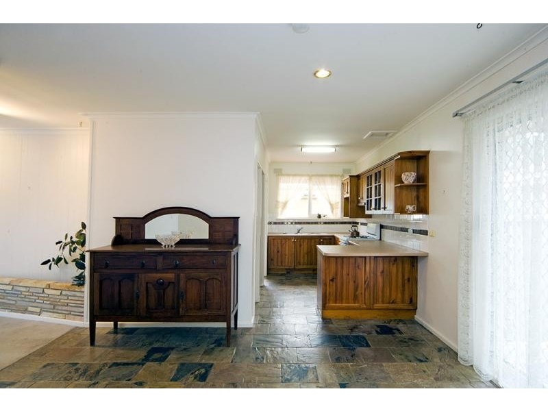 15 Eucalypt Parade, St Agnes SA 5097