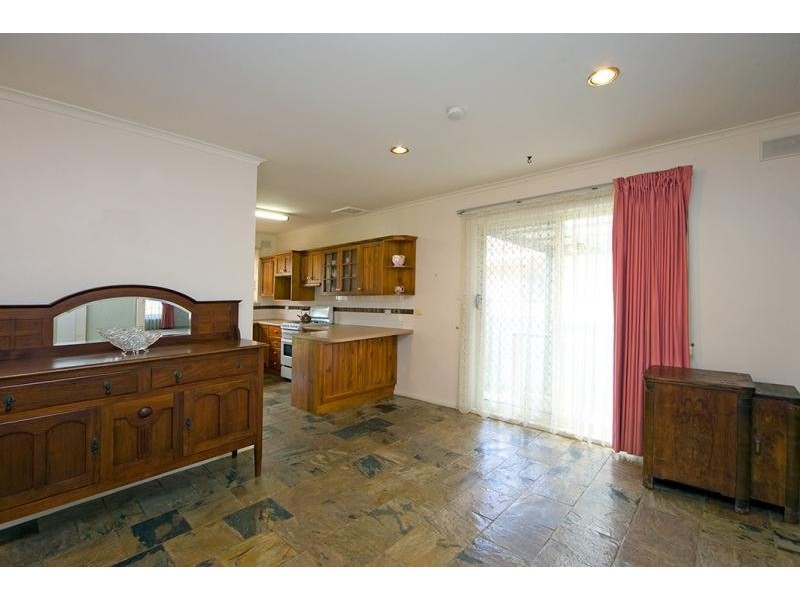 15 Eucalypt Parade, St Agnes SA 5097