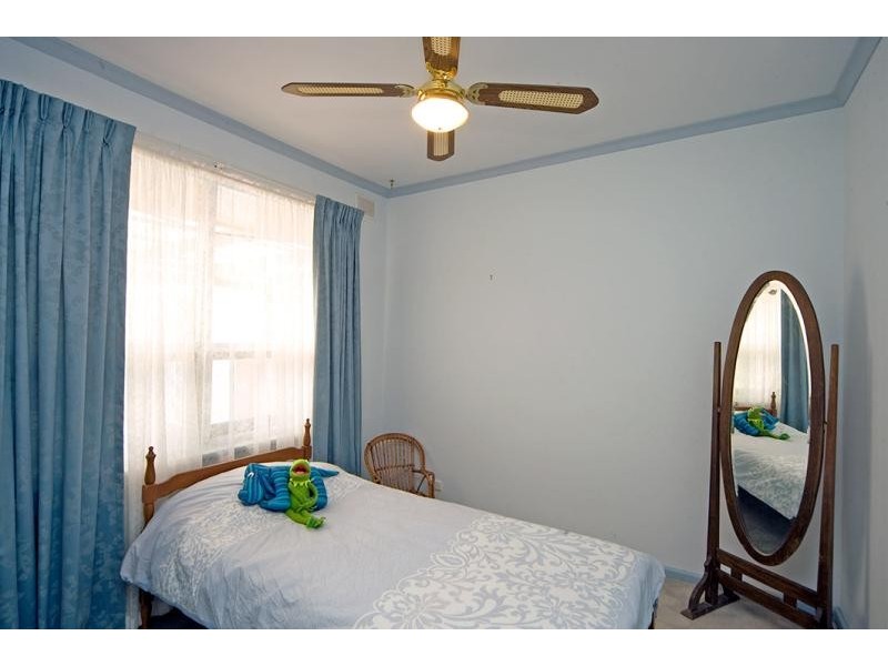 15 Eucalypt Parade, St Agnes SA 5097