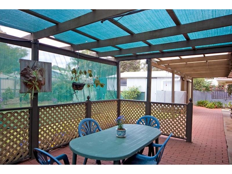 15 Eucalypt Parade, St Agnes SA 5097