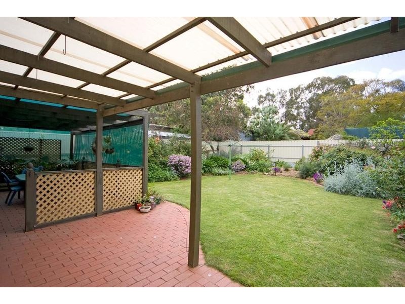 15 Eucalypt Parade, St Agnes SA 5097