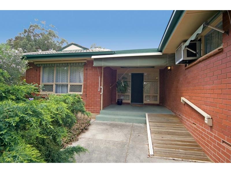 15 Eucalypt Parade, St Agnes SA 5097
