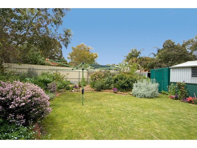 15 Eucalypt Parade, St Agnes SA 5097