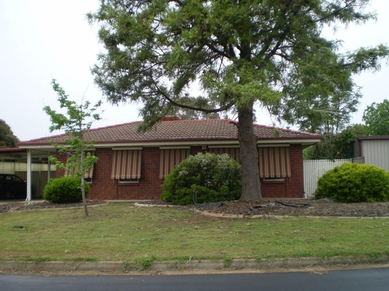 35 Cassia Street, Surrey Downs SA 5126