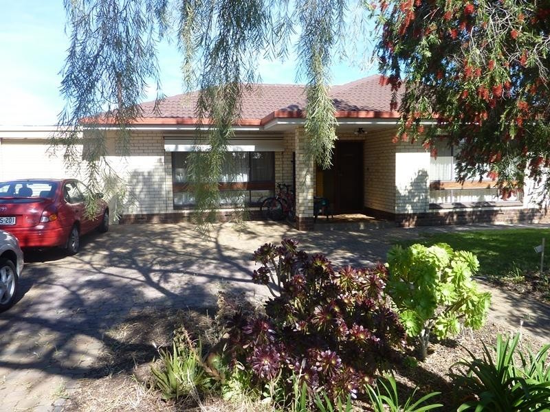 34 Kennington Rd, Hope Valley SA 5090