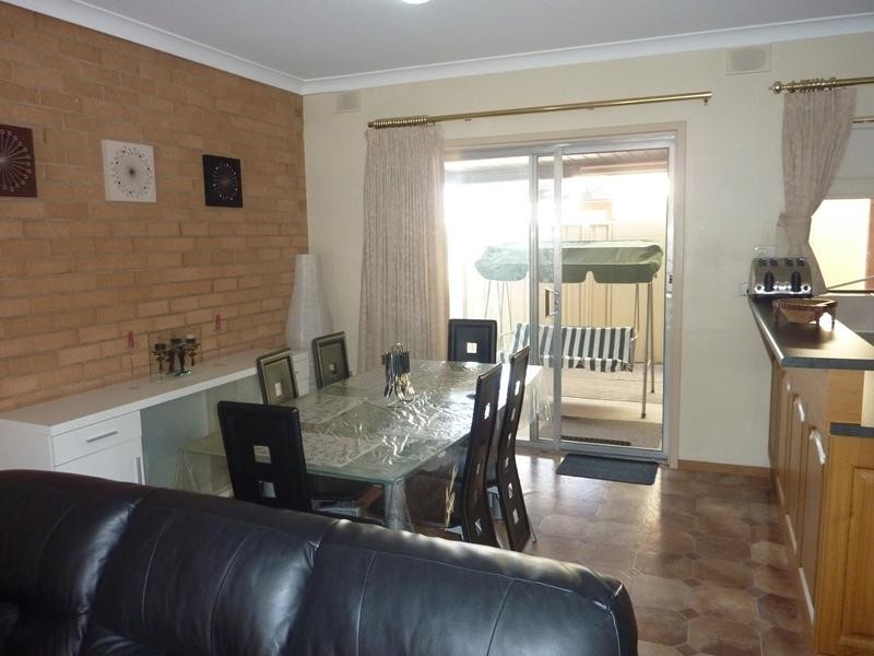 34 Kennington Rd, Hope Valley SA 5090