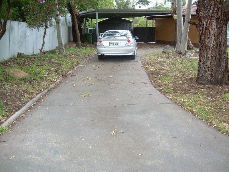 13 Farm Drive, Redwood Park SA 5097