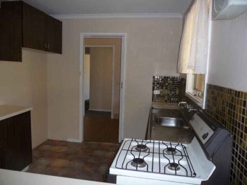 15 Jose Court, Para Hills West SA 5096