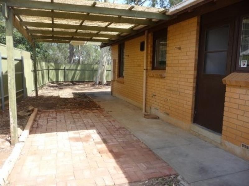 15 Jose Court, Para Hills West SA 5096