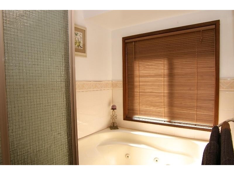 28 Mackay Court, Greenwith SA 5125