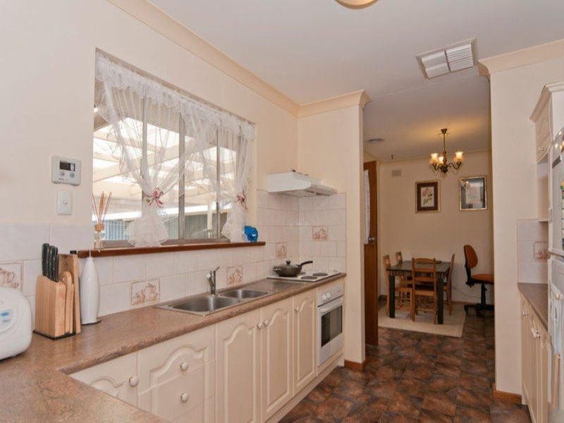 6 Malu Street, Para Vista SA 5093