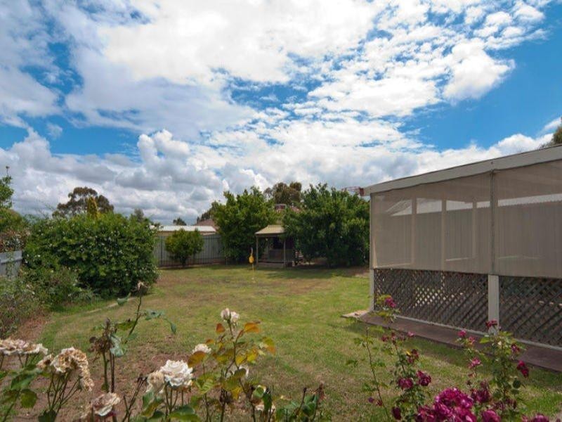 6 Malu Street, Para Vista SA 5093