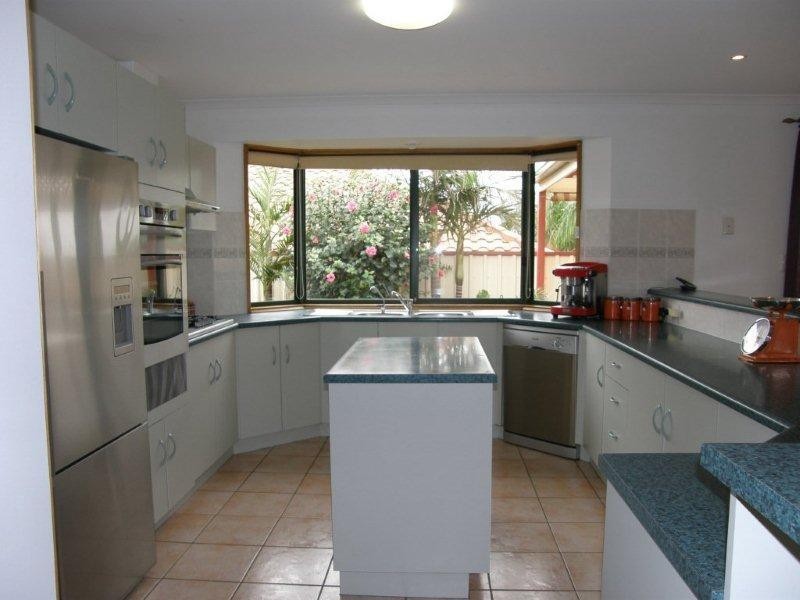 20 Swansea Circuit, Gulfview Heights SA 5096