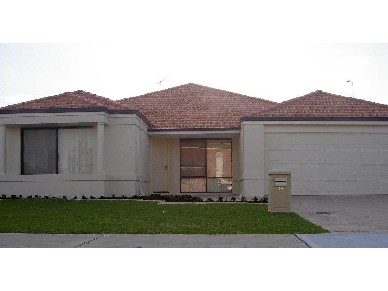44 The Lakes Boulevard, Jandakot WA 6164
