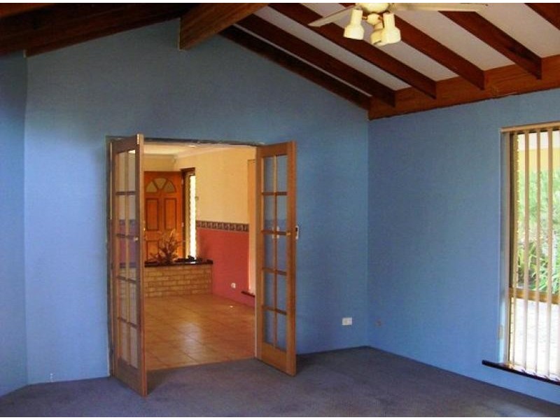 42 Kinley Road, Banjup WA 6164