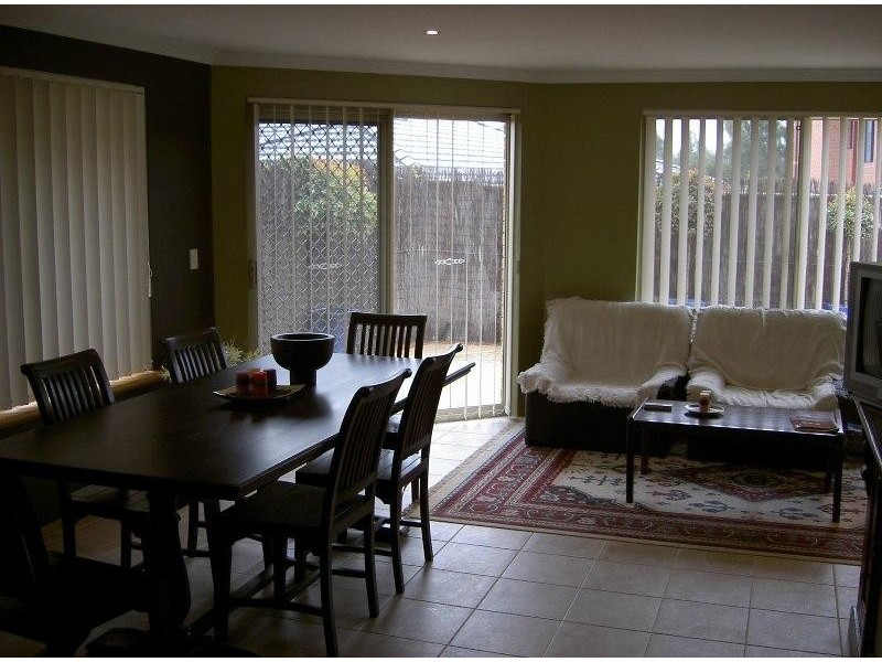 212 Glen Iris Drive, Jandakot WA 6164