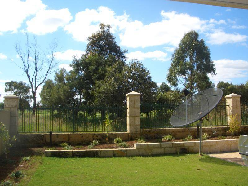 39 THE LAKES BOULEVARD, Jandakot WA 6164