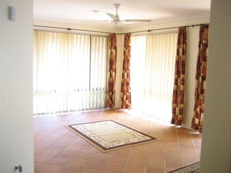 9 Ballard Mews, Success WA 6164