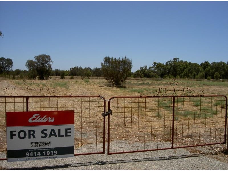 108 Hopkinson Road, Oakford WA 6121