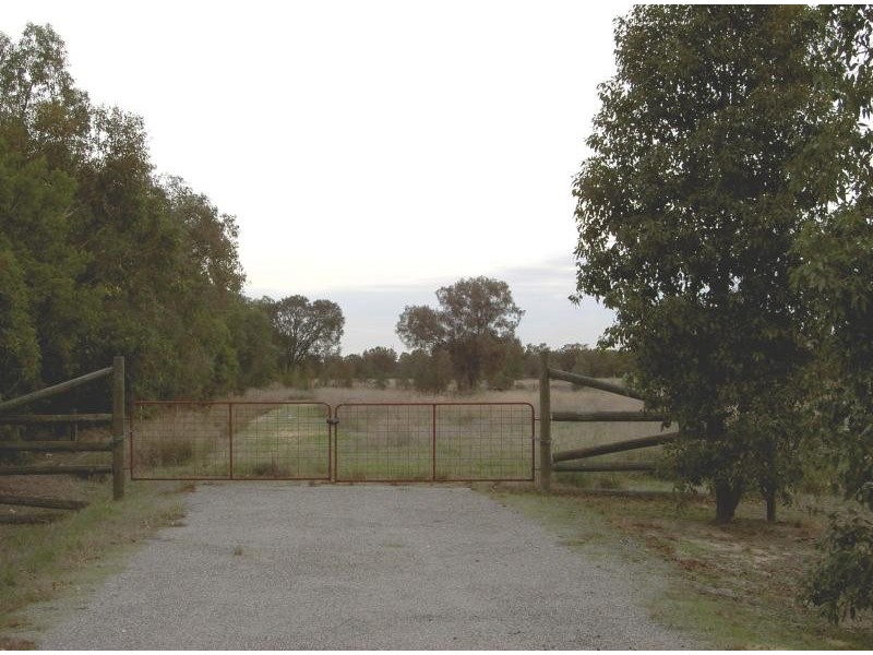 108 Hopkinson Road, Oakford WA 6121