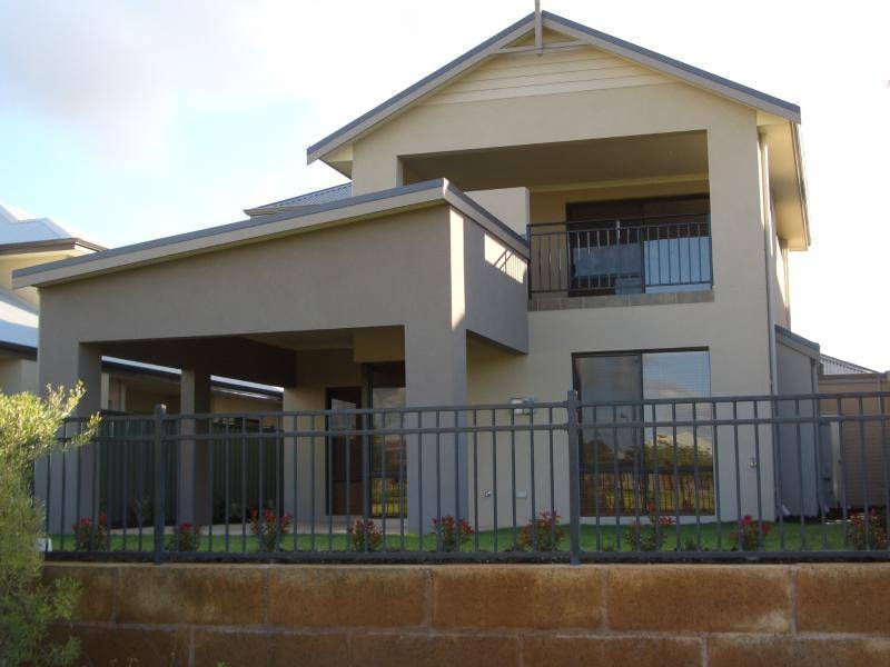 4 TATHRA LANE, Aubin Grove WA 6164