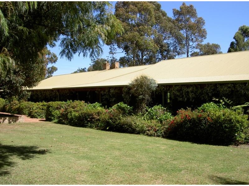 7 LAKES WAY, Jandakot WA 6164